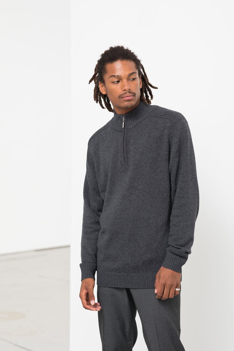 EA061 - WAKHAN 1/4 ZIP RE-GEN SWEATER